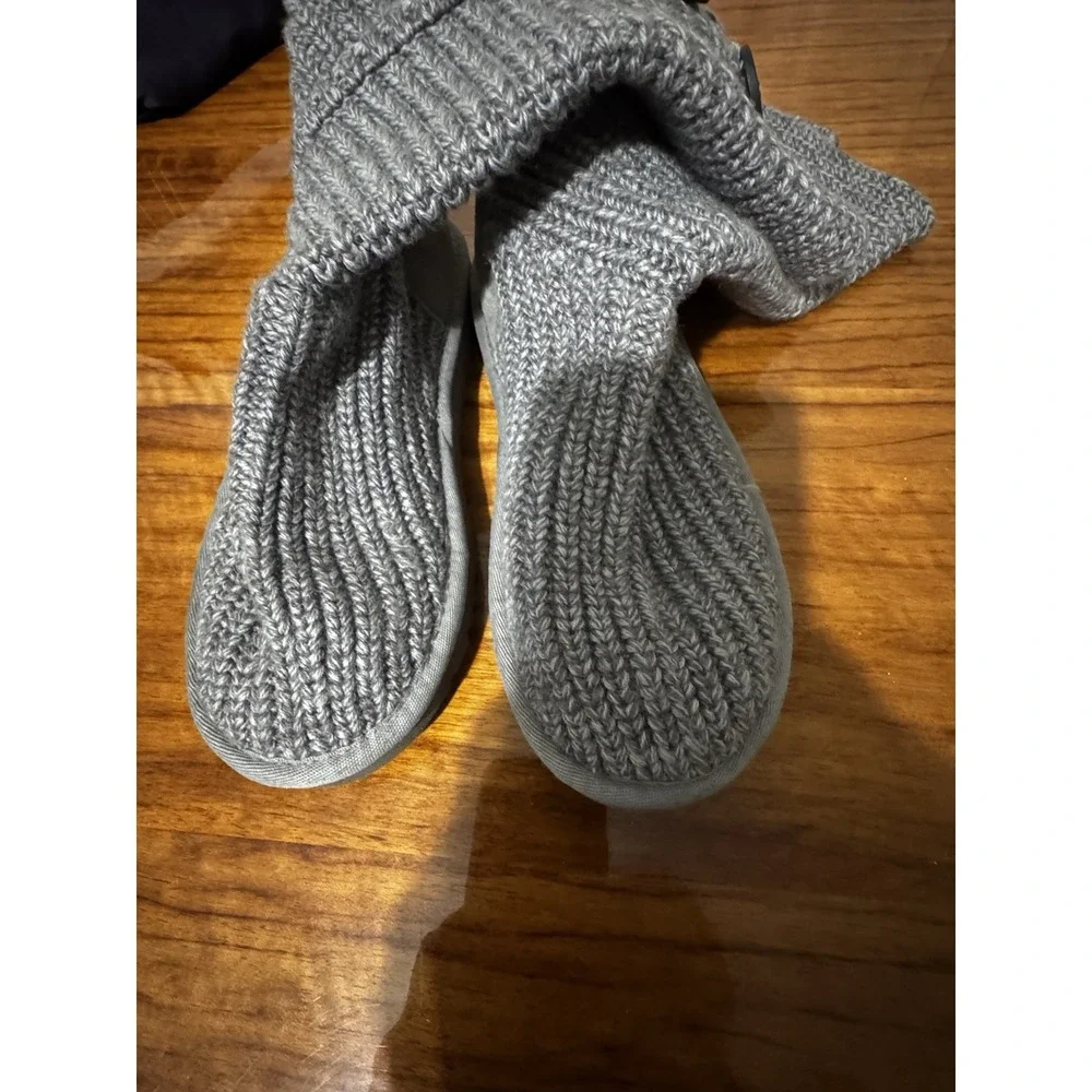 UGG Cardy Gray Knit Button Mid-Calf Boots Wool Lined Womens 3 5649